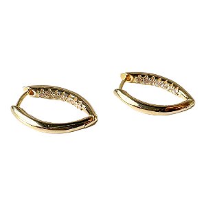 Brinco argola oval click cravejado