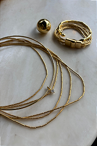 Composição Dourado com Canutilhos
