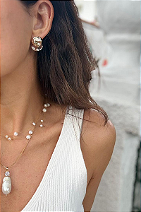 Composição de Pérolas com Brinco