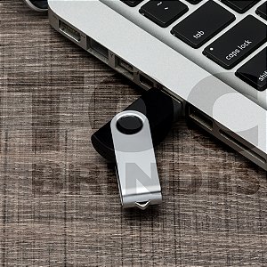 Pen drive em aço, giratório, parte interna em plástico preto, com armazenamento de 4GB, 8GB, 16GB ou 32GB