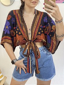 BLUSA AMARRAÇÕES FLORA