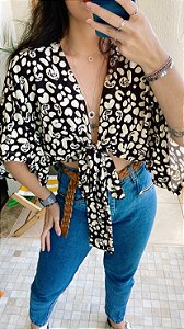 BLUSA AMARRAÇÕES WILD MARROM COM OFF WHITE