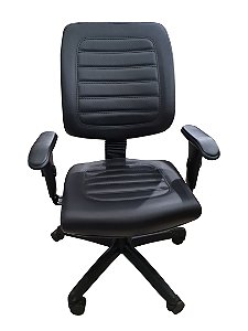 Cadeira Giratoria Diretor Condor Preta, com braço regulavel e mecanismo relax revestida em couro ecologico na cor preta.
