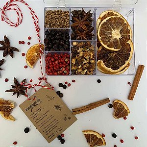 Várias guarnições e botânicos para Gin e Tônica