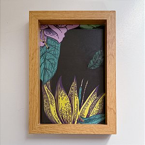 Moldura em madeira com estampa em tecido - SEM TROCA