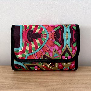 Necessaire organizadora de viagem