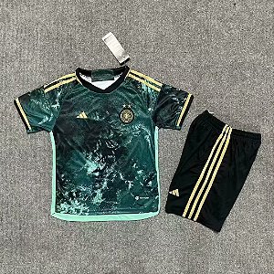 Novo Kit Infantil Alemanha 2 Camisa e Short  2023 / 2024
