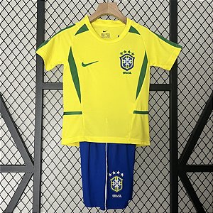 Kit Infantil Brasil 1 Retrô Camisa e Short 2002