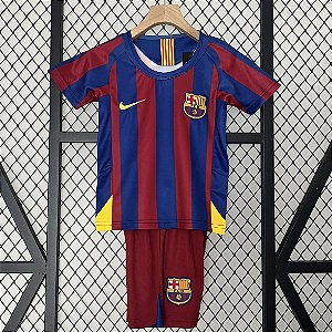 Kit Infantil Barcelona 1 Retrô Camisa e Short 2005 / 2006