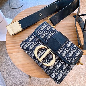 30 montaigne bolsa review