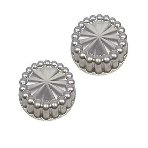 Forma Charlotte Decorada Vulcão Gomada Bolo 13x6 cm 2 Peças
