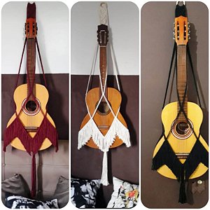 Suporte Violão e Ukulele com franjas em macramê