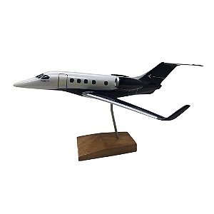 Phenom 300