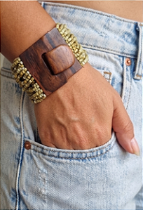 Pulseira Miçanga e Fecho de Madeira - Nude