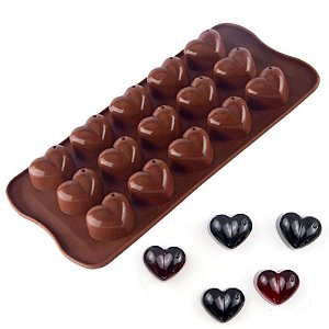 Molde de Silicone para Sabonete Chocolate Bombom Resina Coração C01