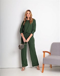 Conjunto Comfy Elegance Verde Militar – Blusa Manga Longa e Calça Wide Leg Tamanho G