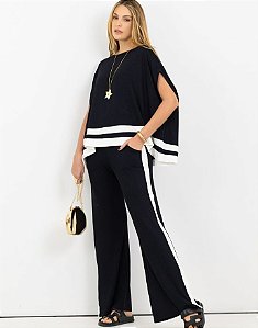 Conjunto Bicolor Preto de Branco Modern Chic – Blusa Ampla e Calça com Listras tamanho G