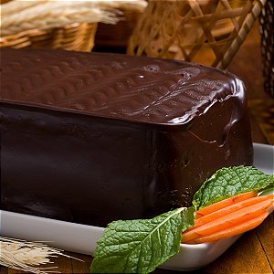 Bolo de Cenoura com Chocolate