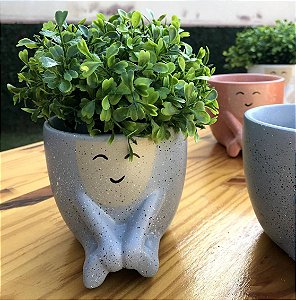 Cachepot Mãos Juntas Cinza Granilite de Cerâmica 9,5x11,4 cm