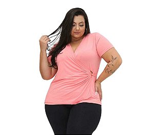 Blusa Plus Size, de Viscose com Elastano em V e com detalhe de lado