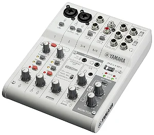 Mesa Yamaha AG06 MK2 Branco Live Streaming