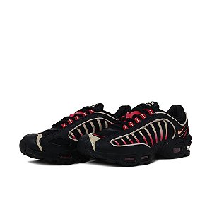 Tênis Nike Tailwind IV Gold University Red