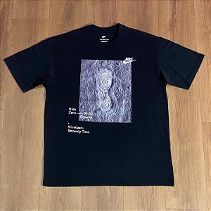 Camiseta Nike Sportswear Gravity Zero