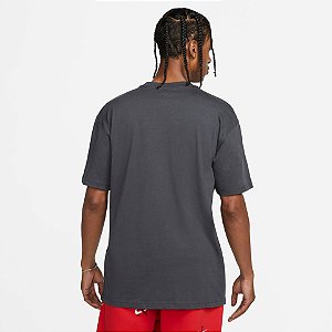 Camiseta Nike Sportswear Circa