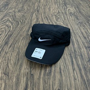 Boné Nike Tailwind ADV Preto