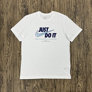 Camiseta Nike Sportswear Just do It Branca