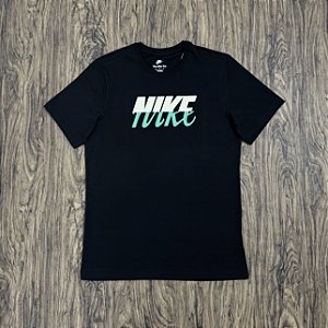 Camiseta Nike Sportswear M90 Preta