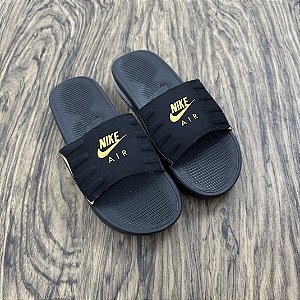Chinelo Nike Air Max Preto com Dourado