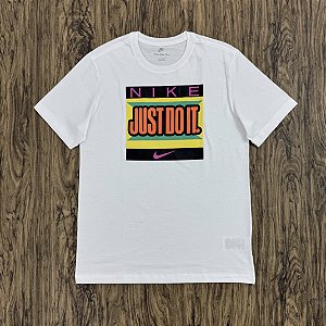 Camiseta Nike Sportswear Just do It Branca