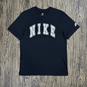 Camiseta Nike Sportswear Club