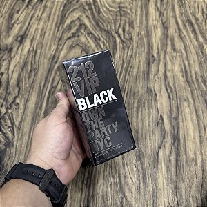 Perfume Carolina Herrera 212 Vip Black 100ML