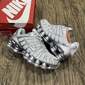 Tênis Nike Shox TL Metallic
