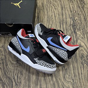 Tênis Nike Air Jordan Legacy 32 Low