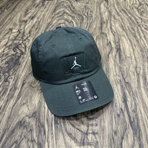 Boné Nike Jordan Club Verde Escuro