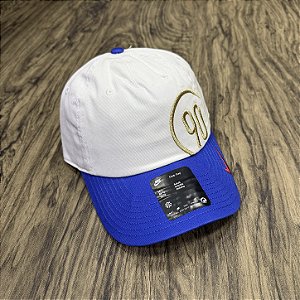 Boné Nike Club Total 90 Branco com Amarelo