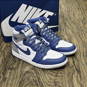 Tênis Nike Air Jordan 1 Retro High OG True Blue