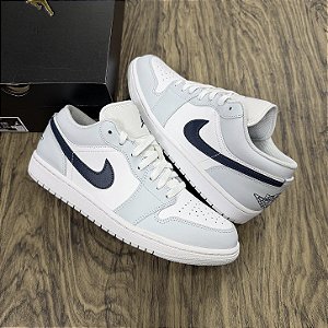 Tênis Nike Air Jordan 1 Low Aura Squadron