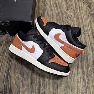 Tênis Nike Air Jordan 1 Low Starfish