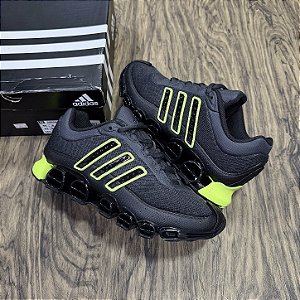 Tênis Adidas Megaride Preto com Verde