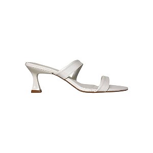 Jennifer off white