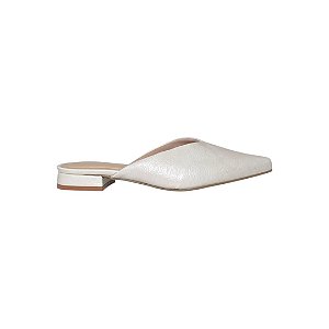 Betina off white