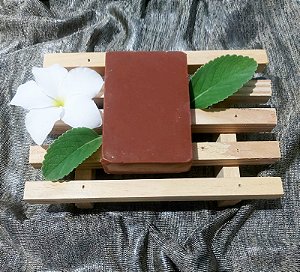 Shampoo Sólido Natural Argila Vermelha & Hibisco - Cabelos Oleosos e com Química - Queda, Reconstrução e Proteção da Cor Vegano 100 G