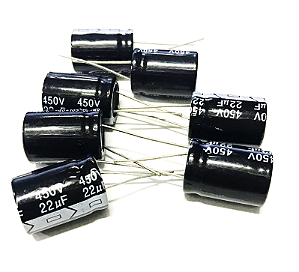 CAPACITOR ELETROLÍTICO 105° 22UF X 450V