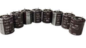 CAPACITOR ELETROLÍTICO 105° 47UF X 400V