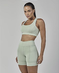 Bermuda Feminina Race Aloe