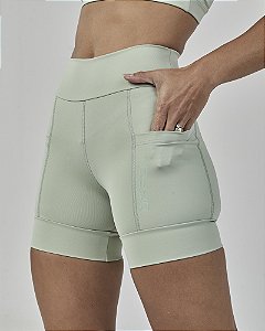 Bermuda Feminina Race Aloe